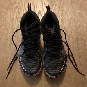 Under Armour Womens size 10 high top sneakers